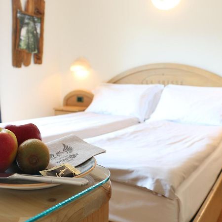 Hotel "La Suisse" 利维尼奥 外观 照片
