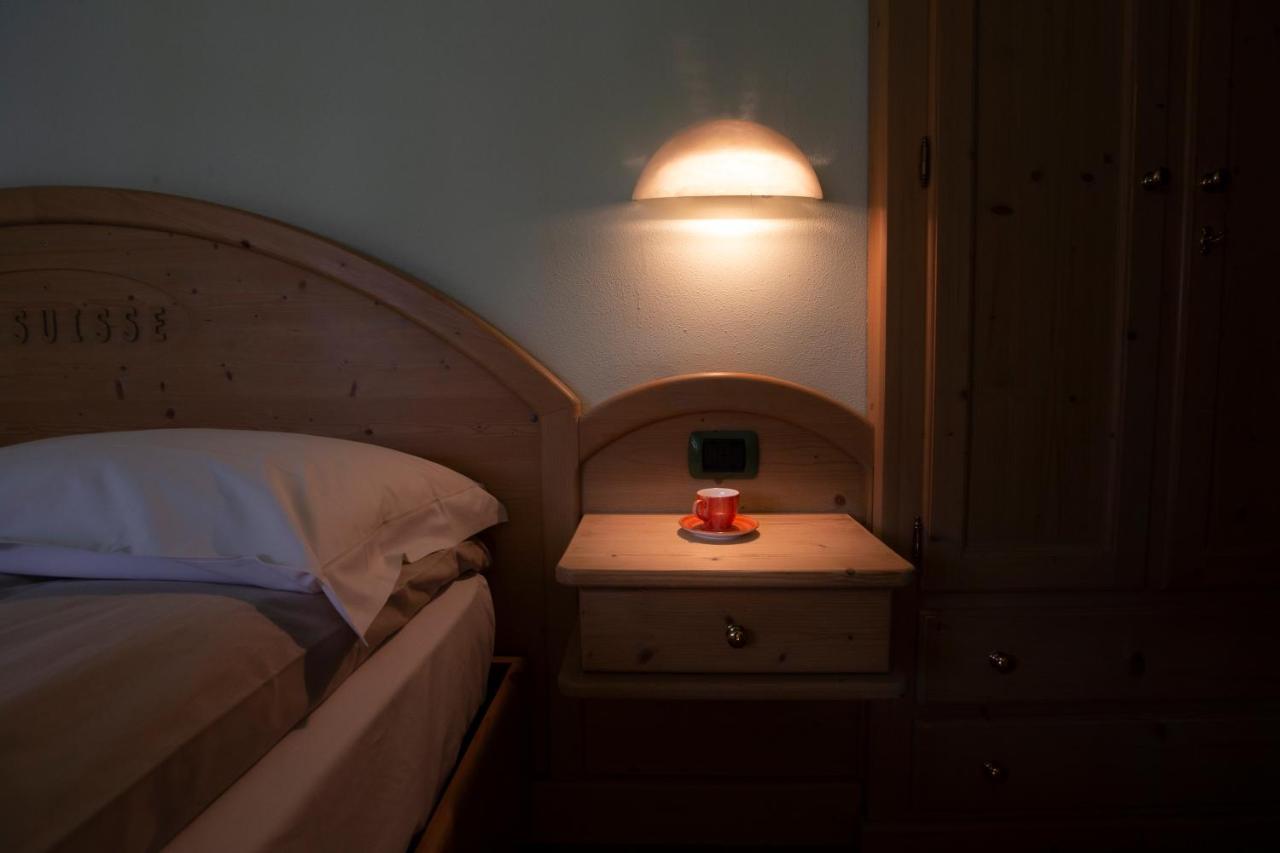 Hotel "La Suisse" 利维尼奥 外观 照片