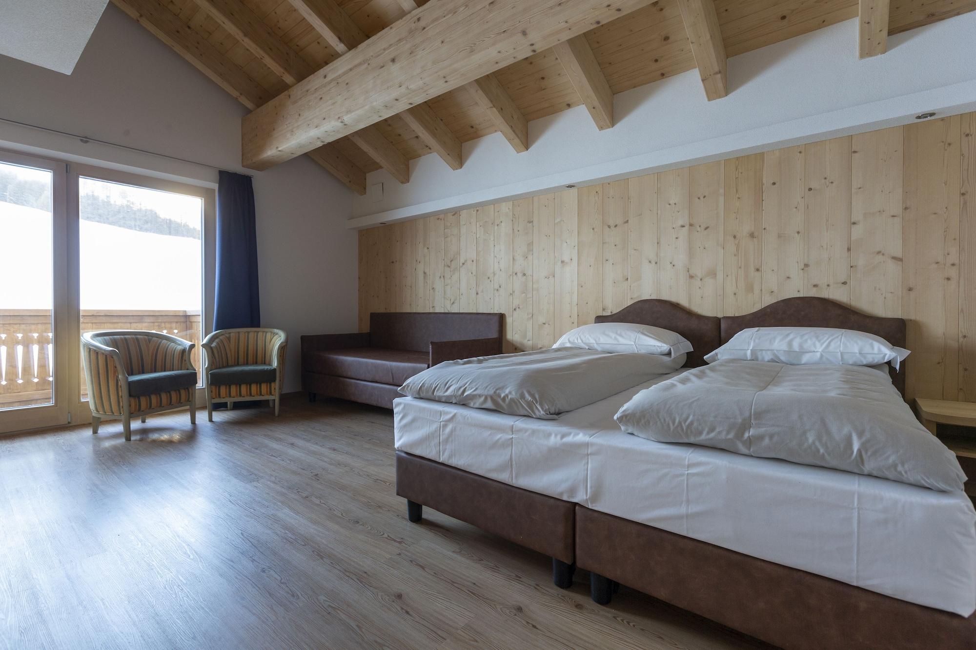 Hotel "La Suisse" 利维尼奥 外观 照片