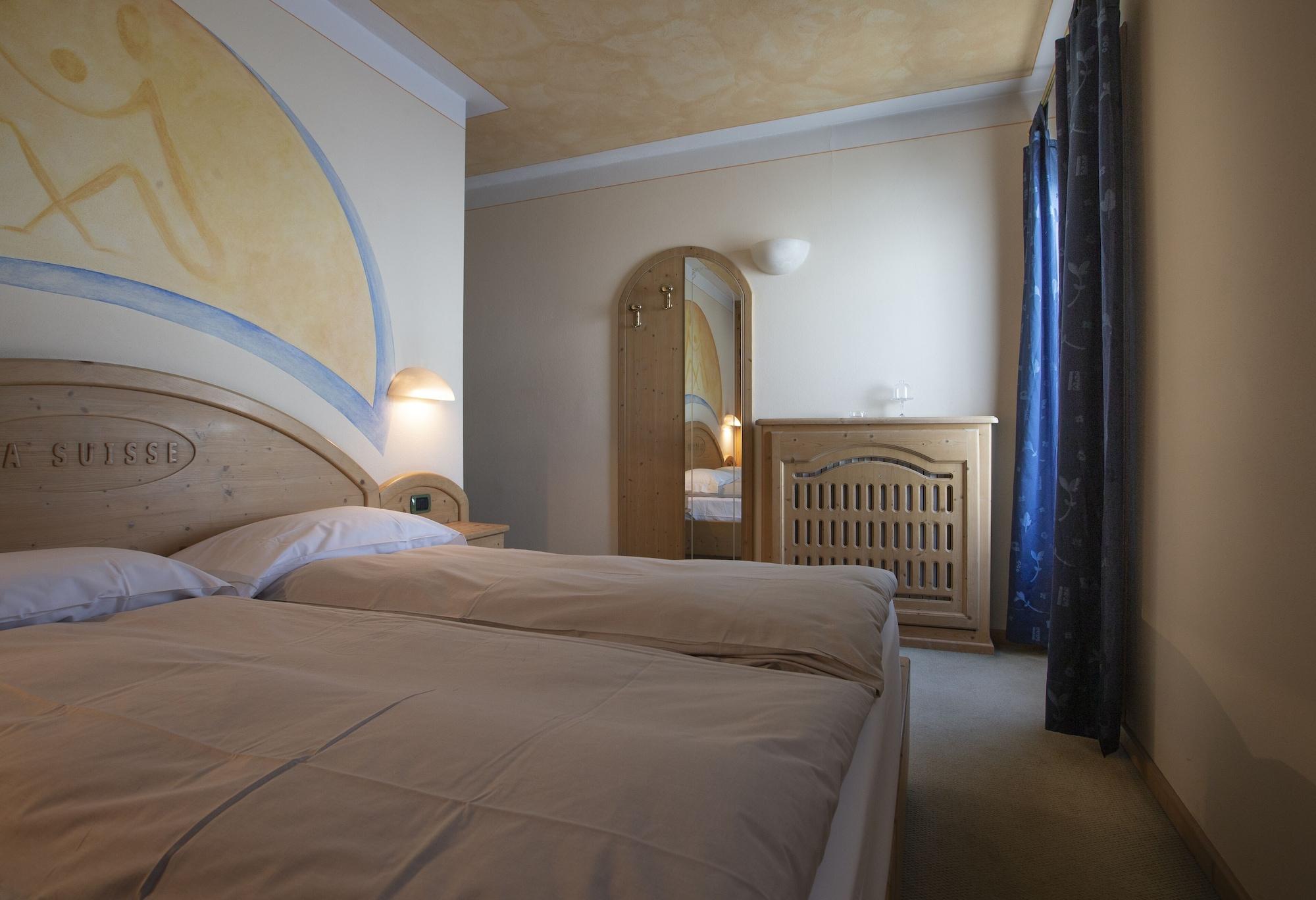 Hotel "La Suisse" 利维尼奥 外观 照片