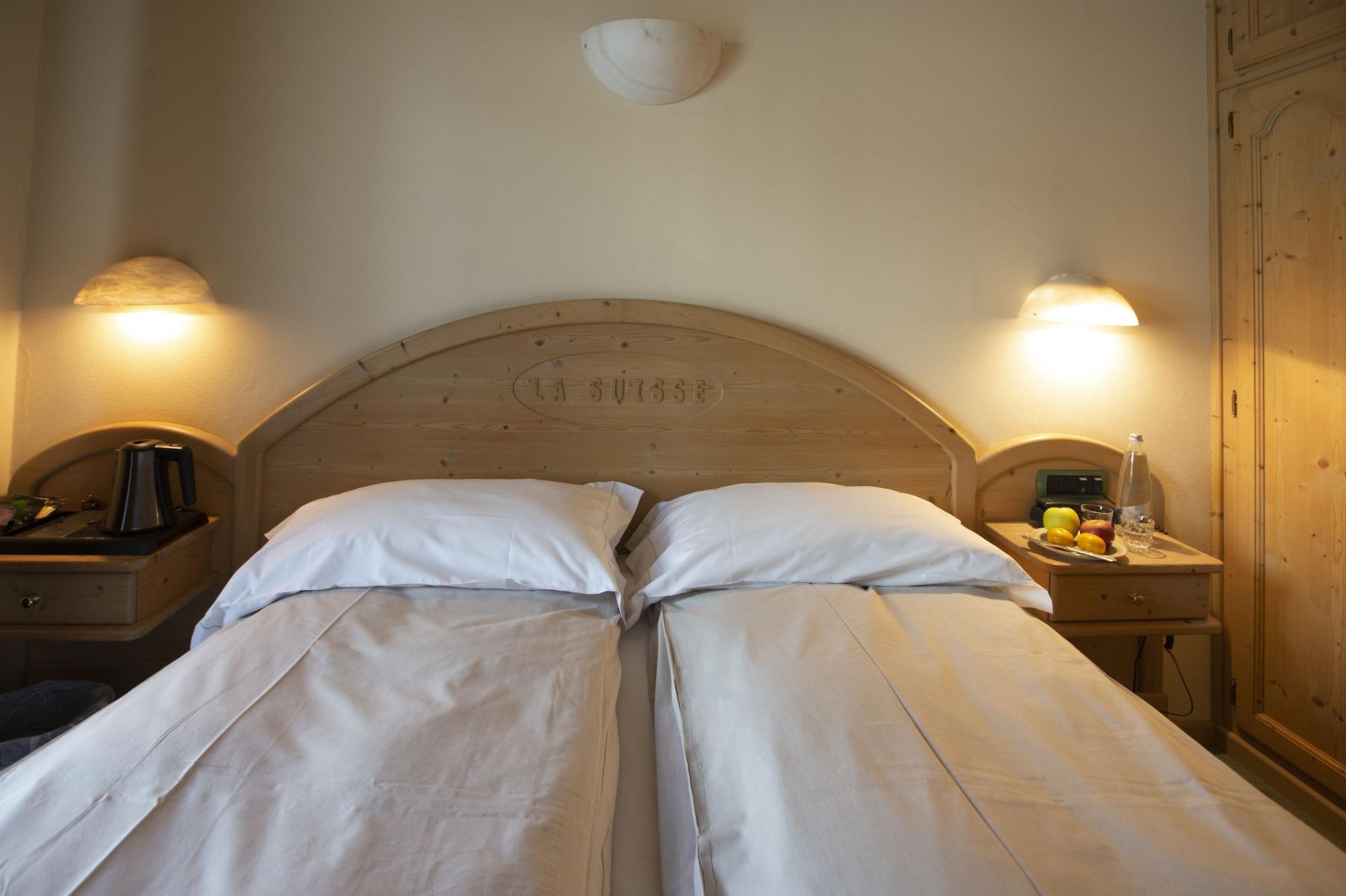 Hotel "La Suisse" 利维尼奥 外观 照片