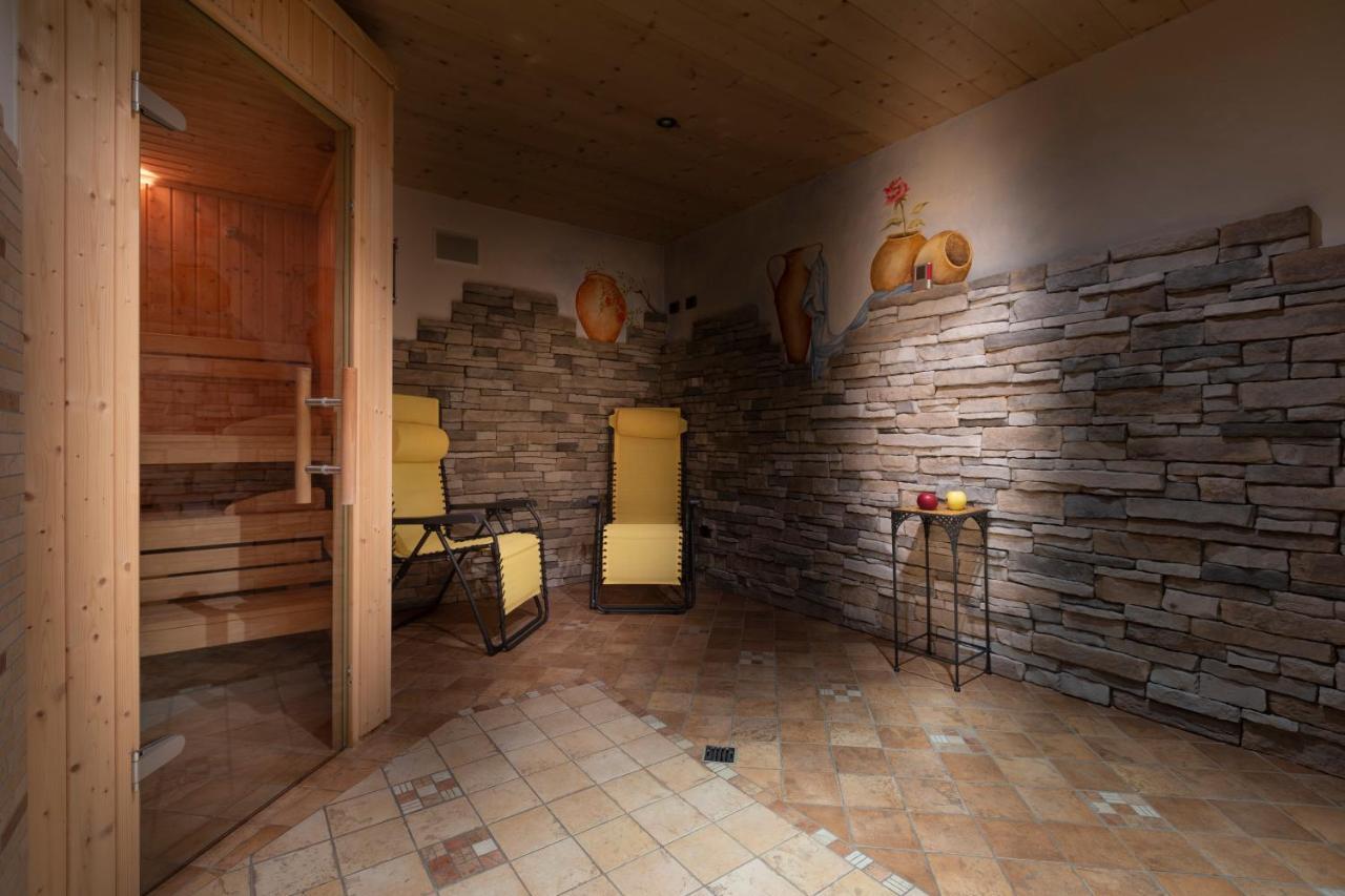 Hotel "La Suisse" 利维尼奥 外观 照片